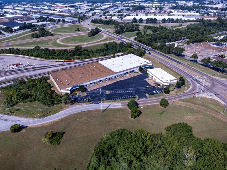 Primary Photo Of 4521-4533 Old Lamar Ave, Memphis Warehouse For Lease