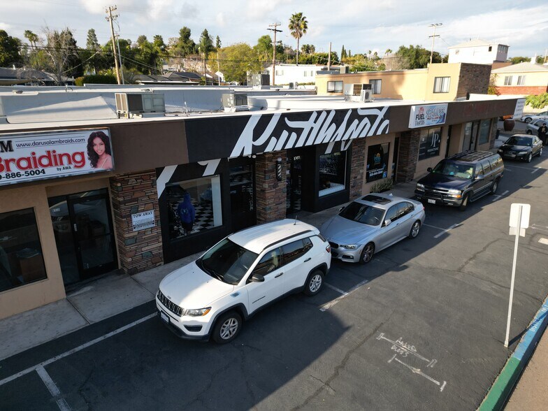 More Photos Of 6172-6196 University Ave, San Diego Unknown For Lease