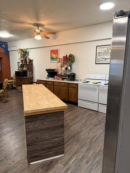 More Photos Of 1500 Circle Park Blvd, Fort Worth Religious Facility For Sale