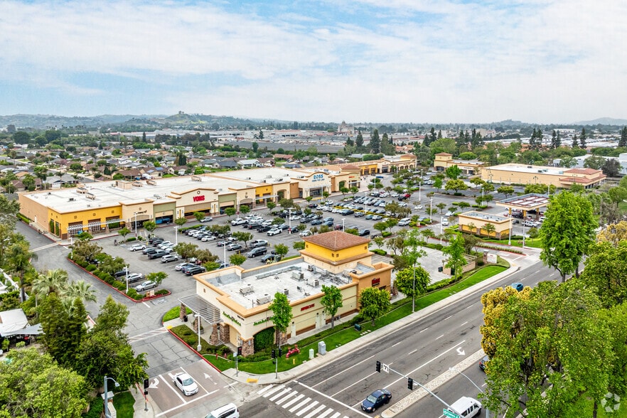 More Photos Of 1548 Foothill Blvd, La Verne Storefront For Lease