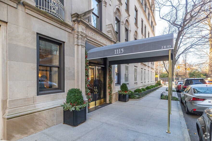 More Photos Of 1115 Fifth Ave, New York Apartments For Sale