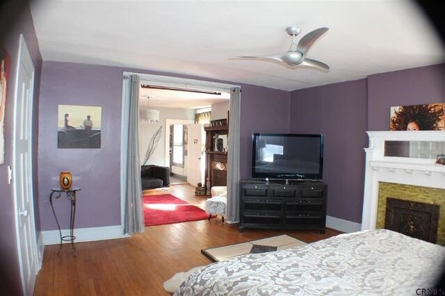 More Photos Of 562 5th Ave, Troy Specialty For Lease