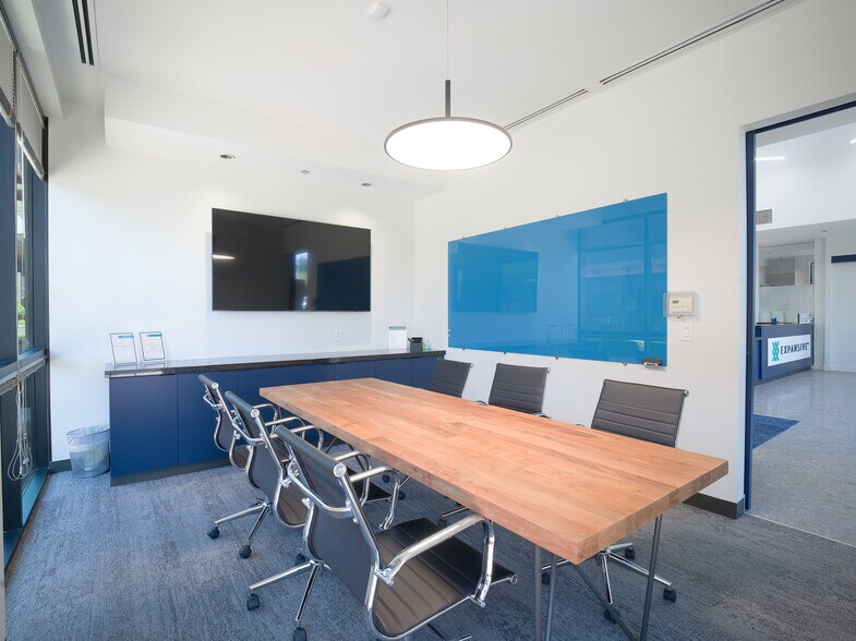 More Photos Of 1820 E Ray Rd, Chandler Coworking Space