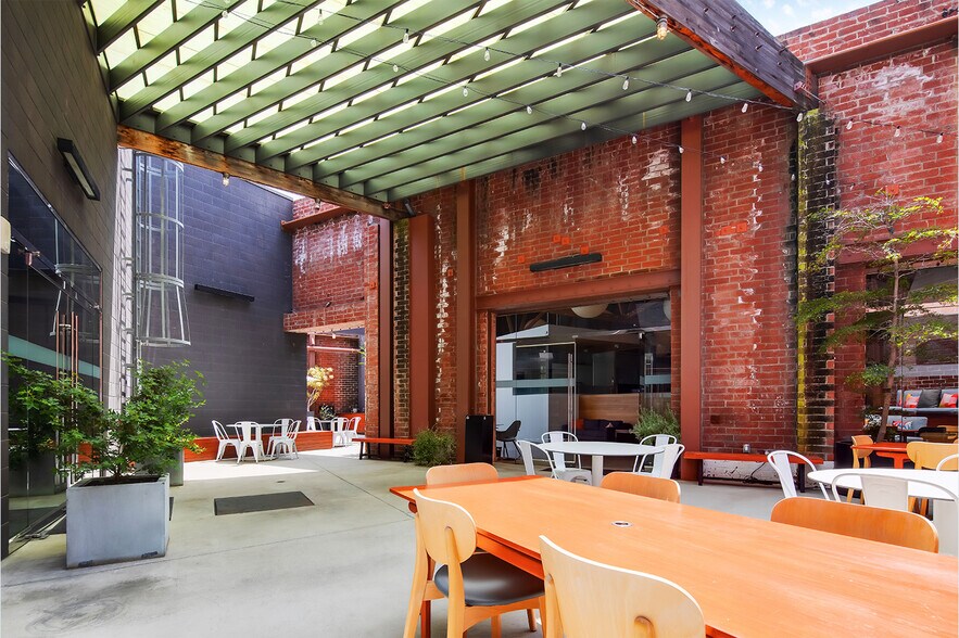More Photos Of 8870 Washington Blvd, Culver City Loft Creative Space For Sale