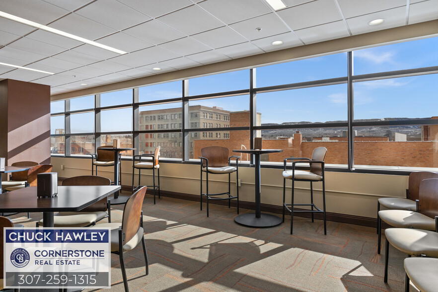 More Photos Of 104 S Wolcott St, Casper Office For Sale