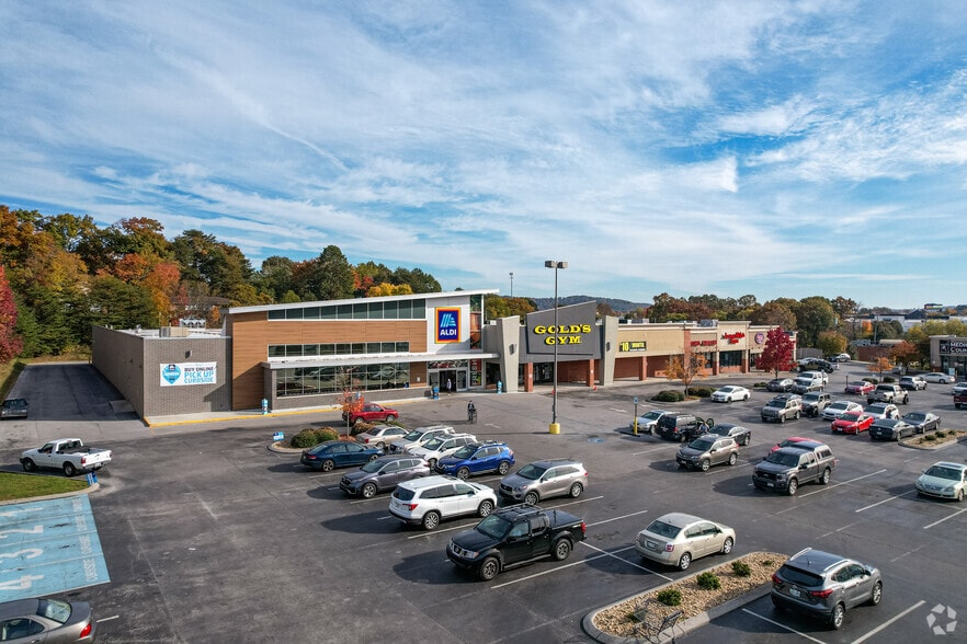 More Photos Of 5510 Highway 153, Hixson Unknown For Lease
