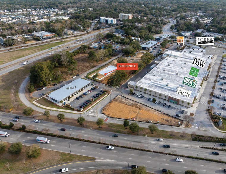 Primary Photo Of 1136 Bowman Rd, Mount Pleasant General Retail For Lease