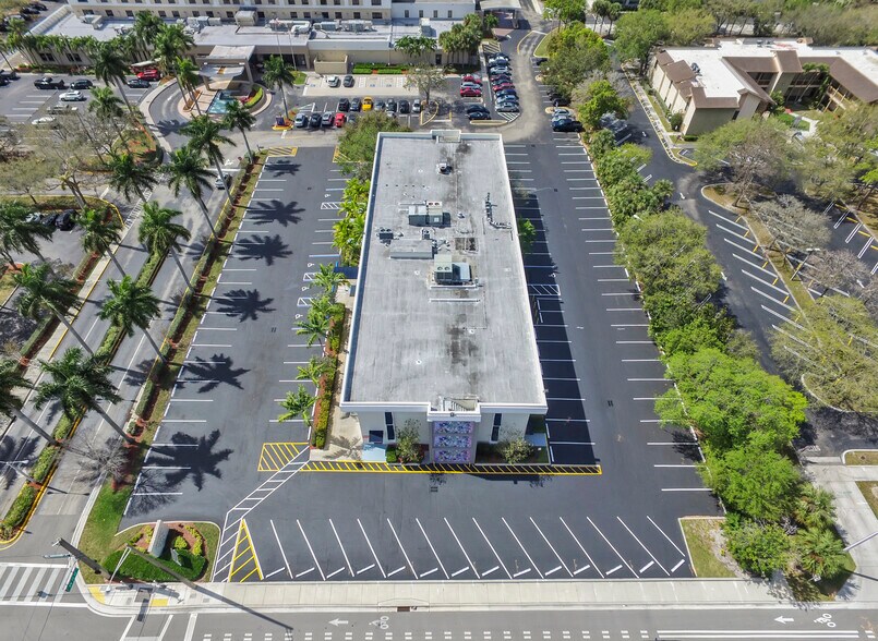 More Photos Of 7301 N University Dr, Tamarac Medical For Lease