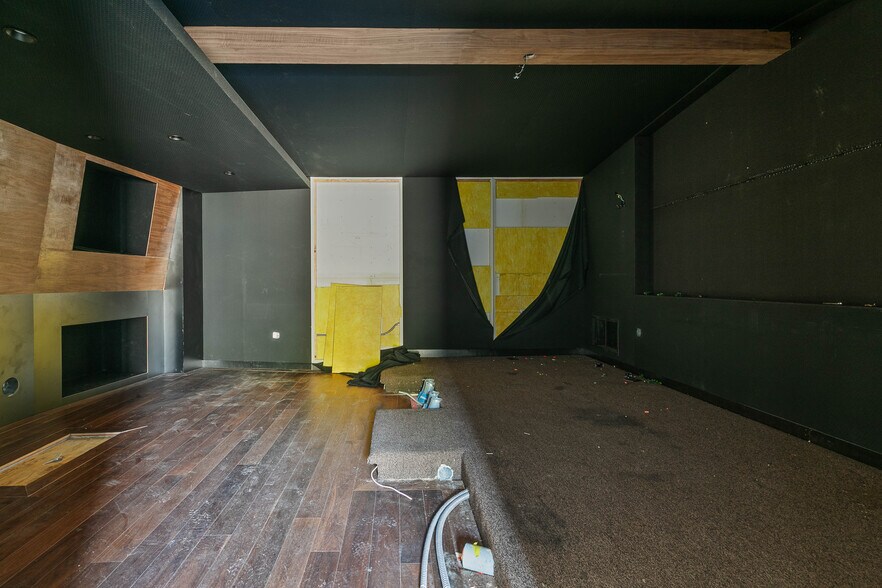 More Photos Of 5520-5522 Cahuenga Blvd, North Hollywood Freestanding For Sale