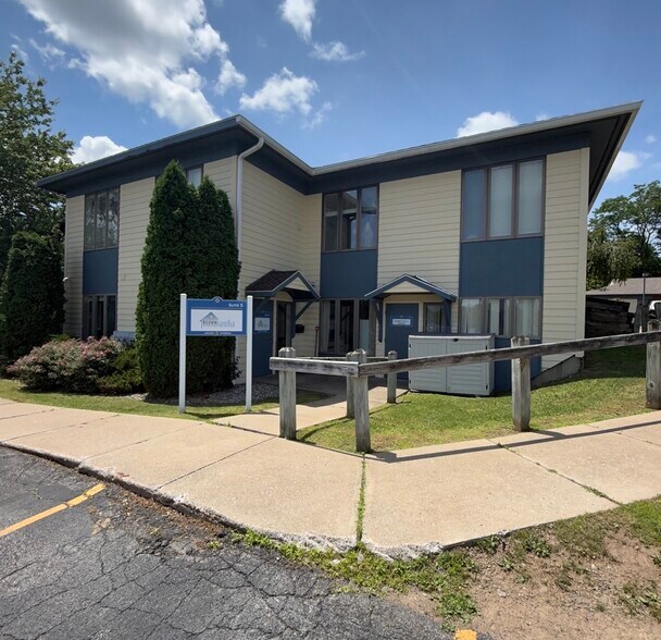 Primary Photo Of 1 Oxford Xing, New Hartford Medical For Lease