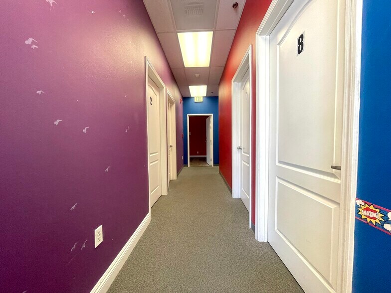 More Photos Of 21 W Duarte Rd, Arcadia Office For Sale