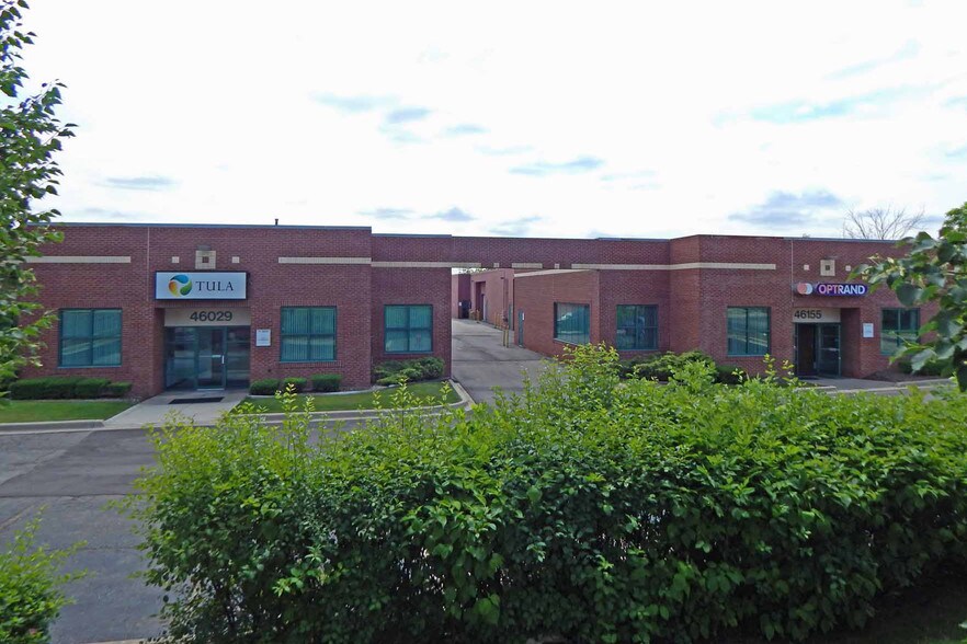 More Photos Of 46029-46155 Five Mile Rd, Plymouth Unknown For Lease