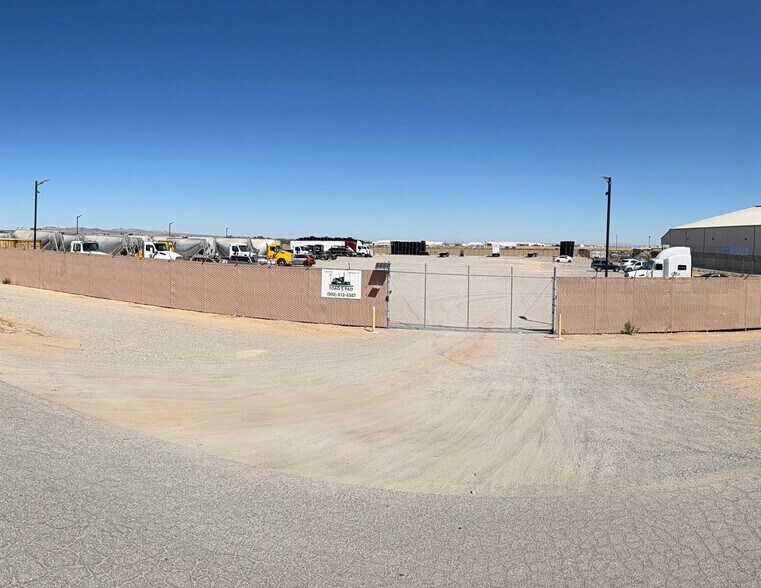 Primary Photo Of Hibiscus Rd, Adelanto Land For Lease