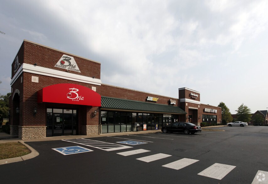 More Photos Of 8116-8126 Highway 100, Nashville General Retail For Lease