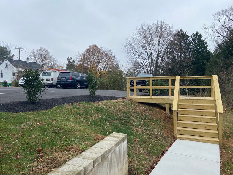 More Photos Of 909 S Main St, Bel Air Office For Lease