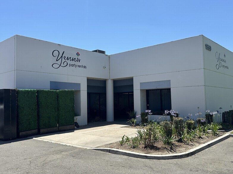 Primary Photo Of 1850 W Collins Ave, Orange Manufacturing For Lease