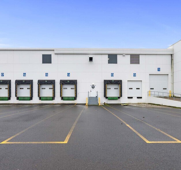 More Photos Of 6220 NE 147th Ave, Vancouver Warehouse For Lease