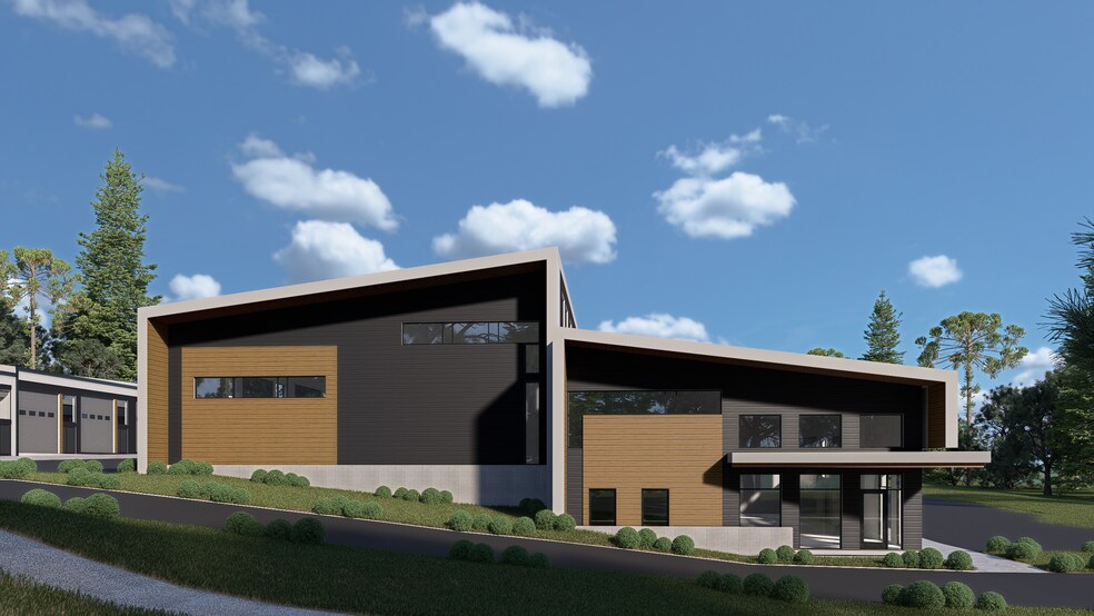 More Photos Of 499 McIntyre St., Golden Showroom For Sale