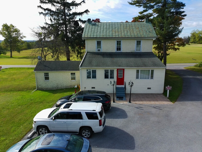 More Photos Of 271 Ridge Rd, Spring City Hotel For Sale