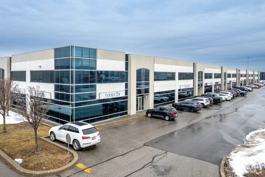 Primary Photo Of 6221 Highway 7, Vaughan Showroom For Lease