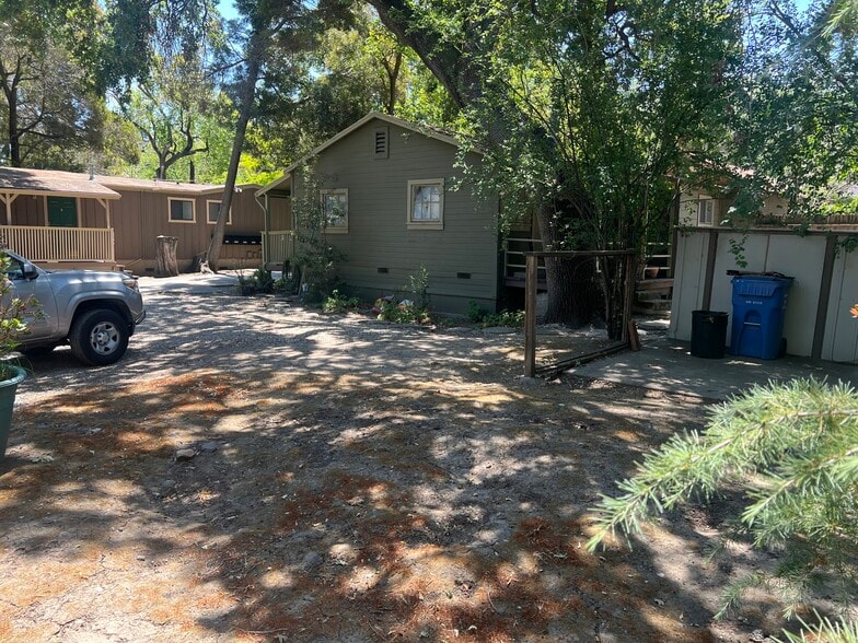 More Photos Of 1770 Parkside Dr., Walnut Creek Apartments For Sale