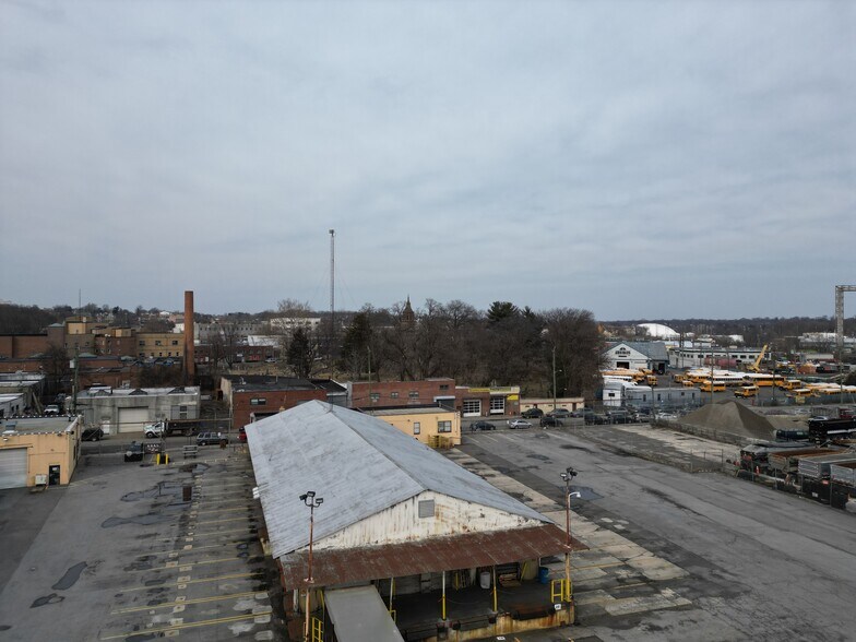 More Photos Of 12 Dock St, Mount Vernon Truck Terminal For Lease