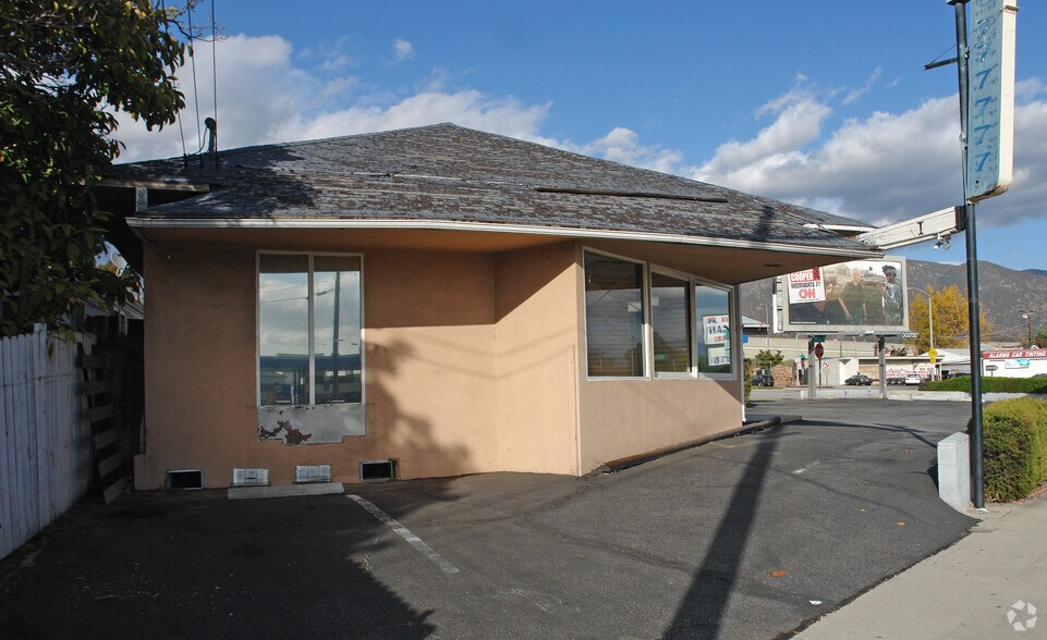 More Photos Of 281 Altadena Dr, Pasadena Office For Lease