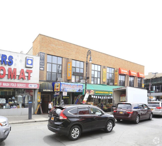 More Photos Of 2128-2138 White Plains Rd, Bronx General Retail For Sale