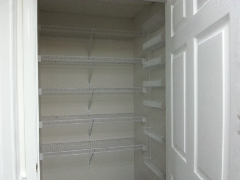 More Photos Of 19 W Bel Air Ave, Aberdeen Storefront For Lease