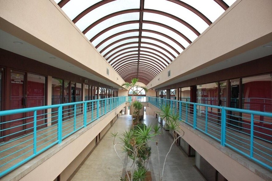 More Photos Of 10190-10286 NW 47th St, Sunrise Light Distribution For Lease