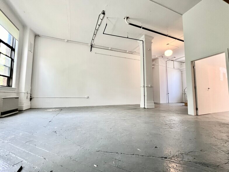 More Photos Of 51-55 Nassau Ave, Brooklyn Loft Creative Space For Lease