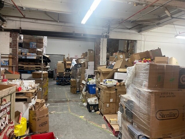 More Photos Of 18 Bay St, Brooklyn Flex For Lease