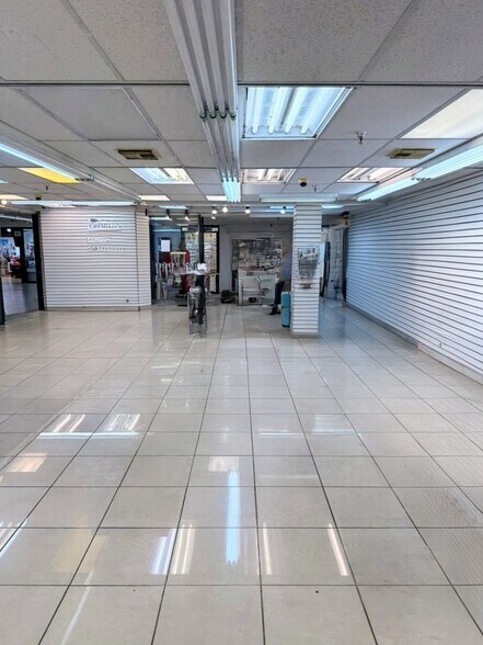 More Photos Of 777 NW 72nd Ave, Miami General Retail For Lease