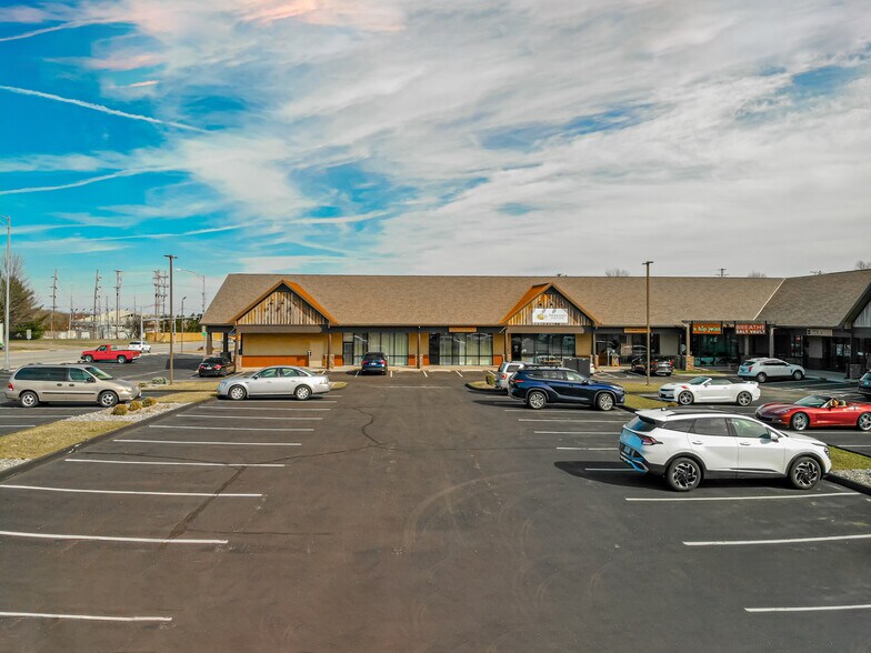 More Photos Of 1730 E Republic Rd, Springfield Unknown For Lease