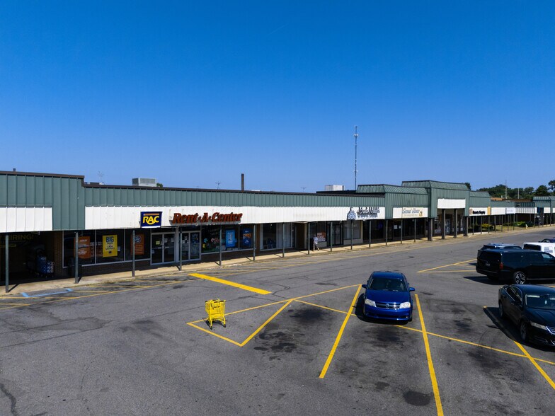 More Photos Of 1403 S 1st St, Union City Unknown For Lease