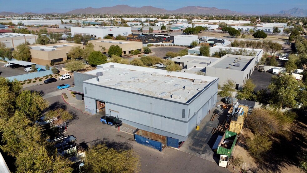 More Photos Of 4821 E Indigo St, Mesa Distribution For Sale