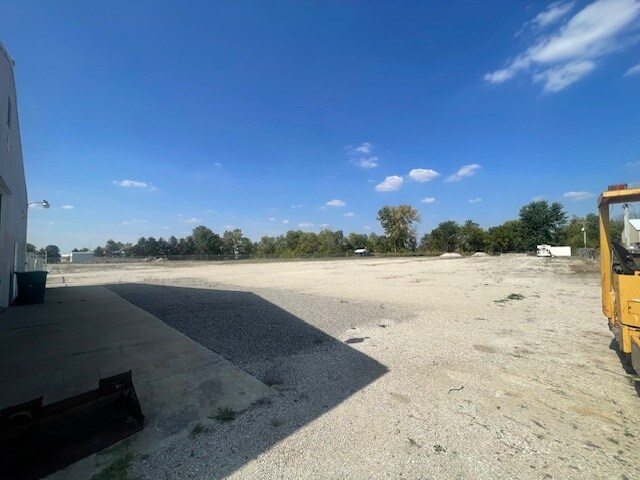 More Photos Of 950 Gore Rd, Morris Warehouse For Lease