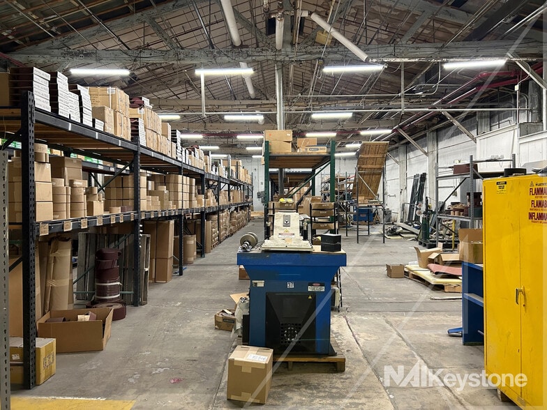 More Photos Of 601-637 Hiesters Ln, Reading Warehouse For Lease