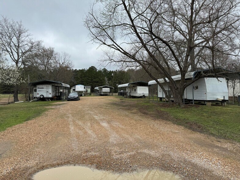 More Photos Of 201 Winston Rd, Columbus Manufactured Housing Mobile Home Park For Sale
