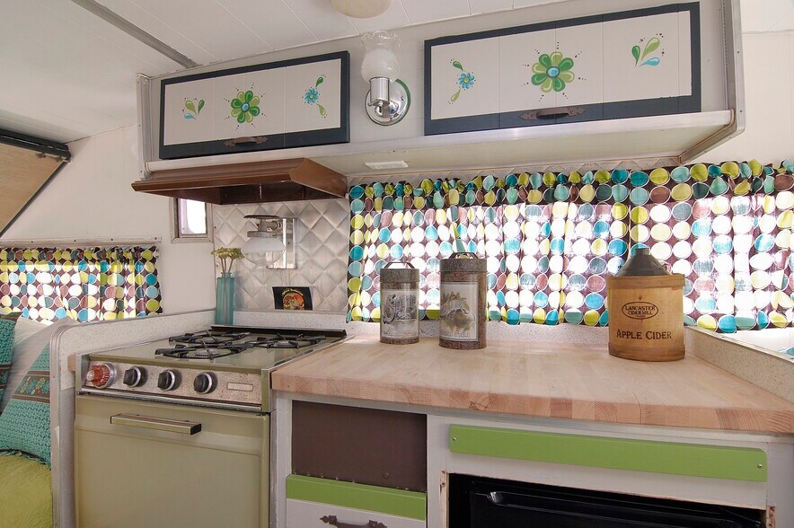 More Photos Of 221 Palm Canyon Dr, Borrego Springs Hotel For Sale