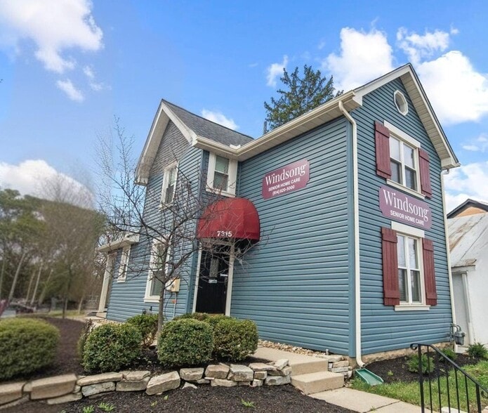 Primary Photo Of 7315 E Main St, Reynoldsburg Office For Sale