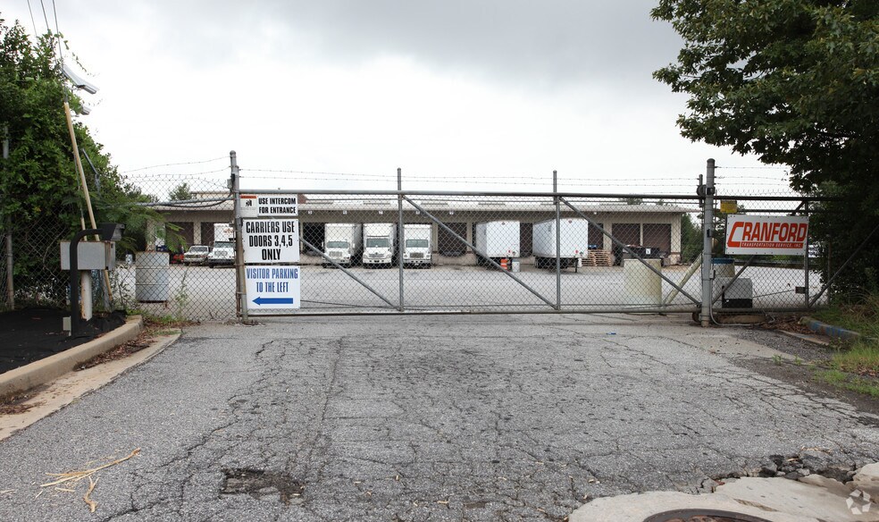 More Photos Of 4490 Conrad Ave, Forest Park Truck Terminal For Lease