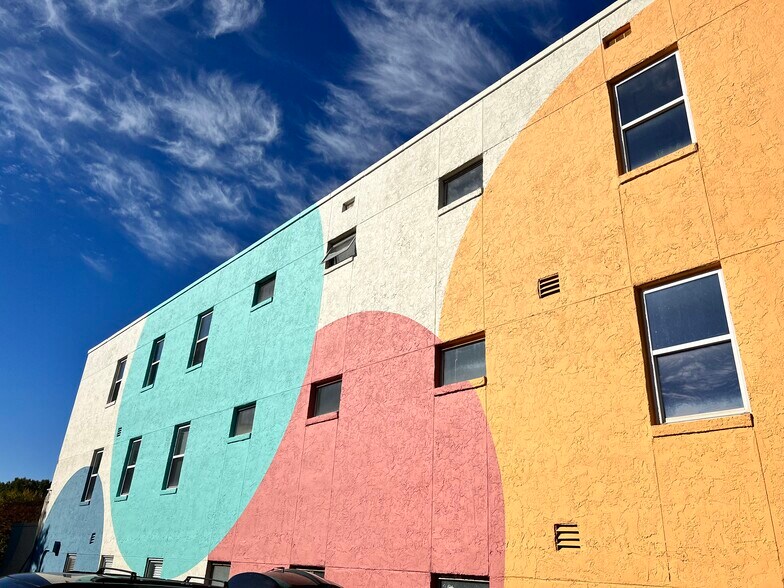 More Photos Of 235 E Ponce de Leon Ave, Decatur Office For Lease