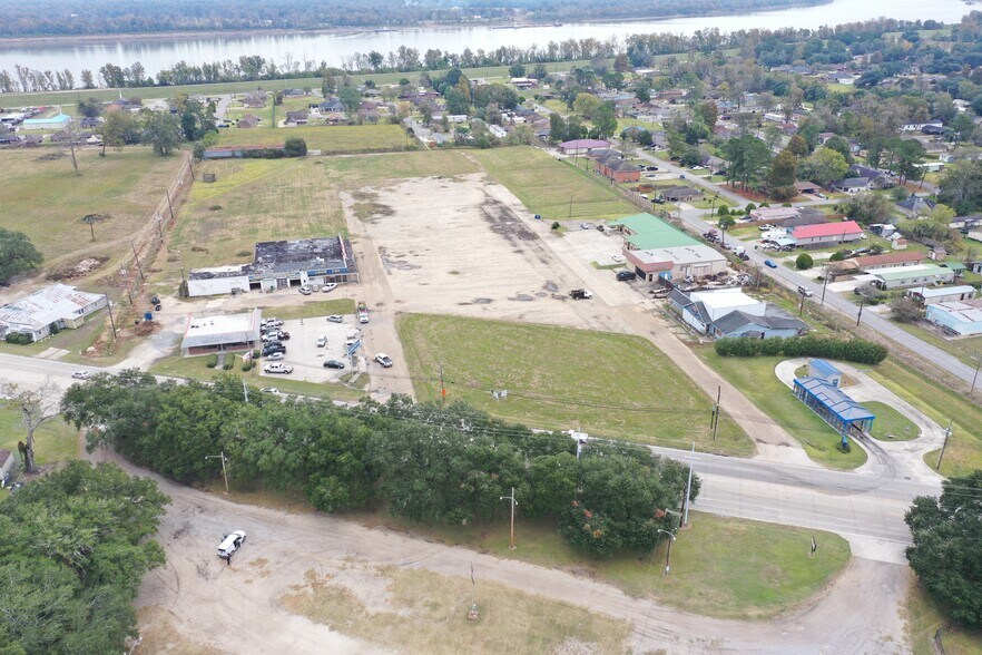 More Photos Of 25035 Highway 1, Plaquemine Land For Lease