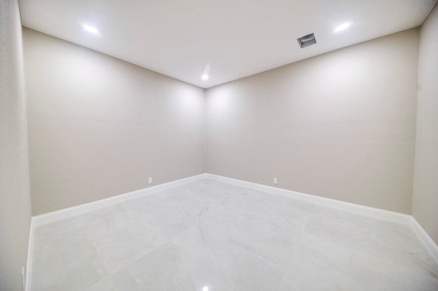 More Photos Of 14480 W I-20, Odessa Industrial For Sale