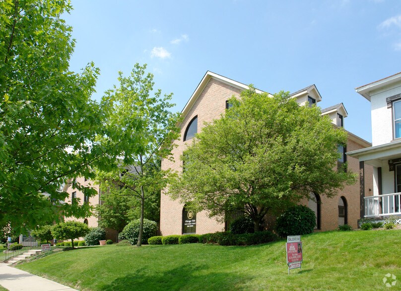 More Photos Of 163 N Sandusky St, Delaware Office For Sale