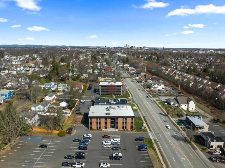 More Photos Of 449 Silas Deane Hwy, Wethersfield Medical For Sale