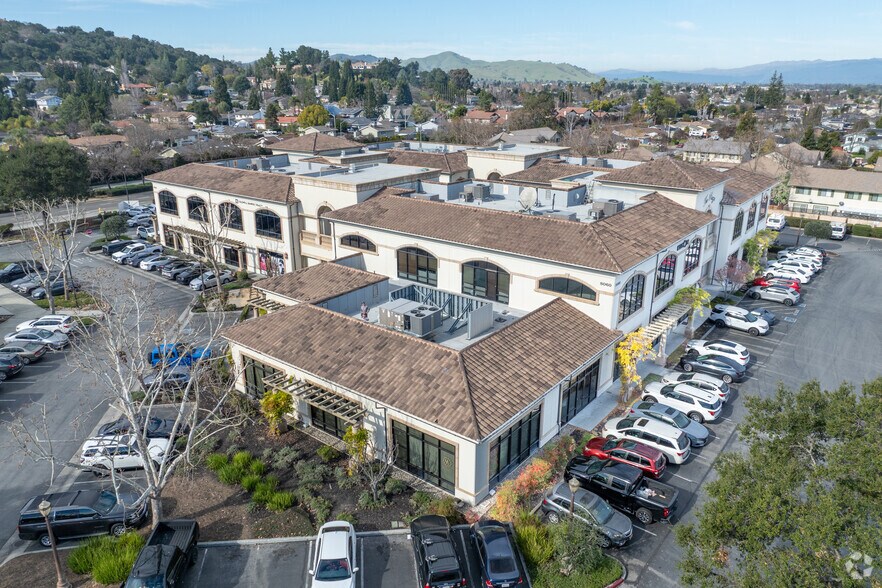 More Photos Of 8050-8080 Santa Teresa Blvd, Gilroy Office For Lease