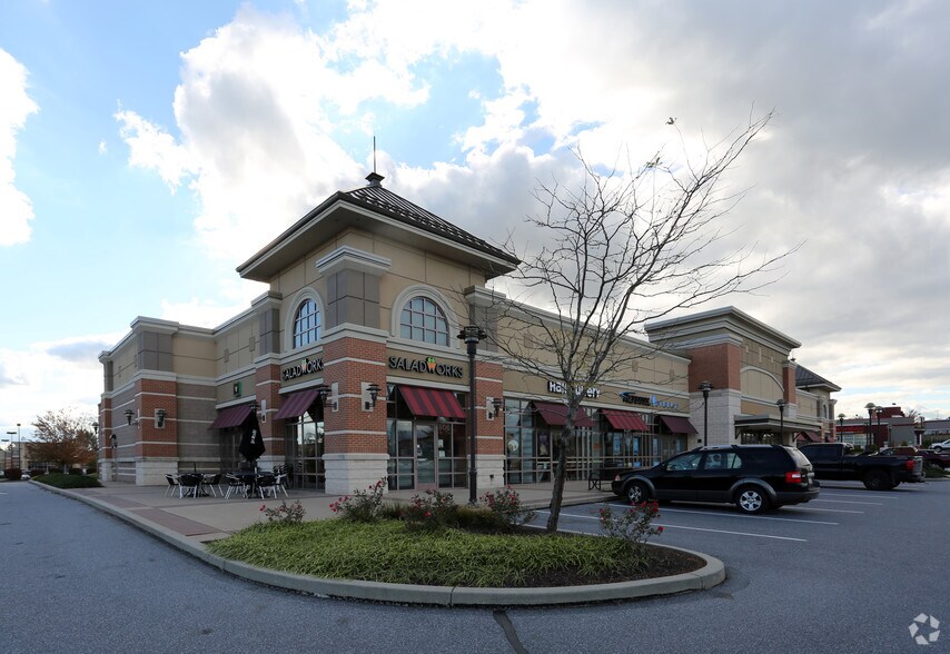 2350 Lincoln Hwy, Lancaster, PA 17601 For Lease