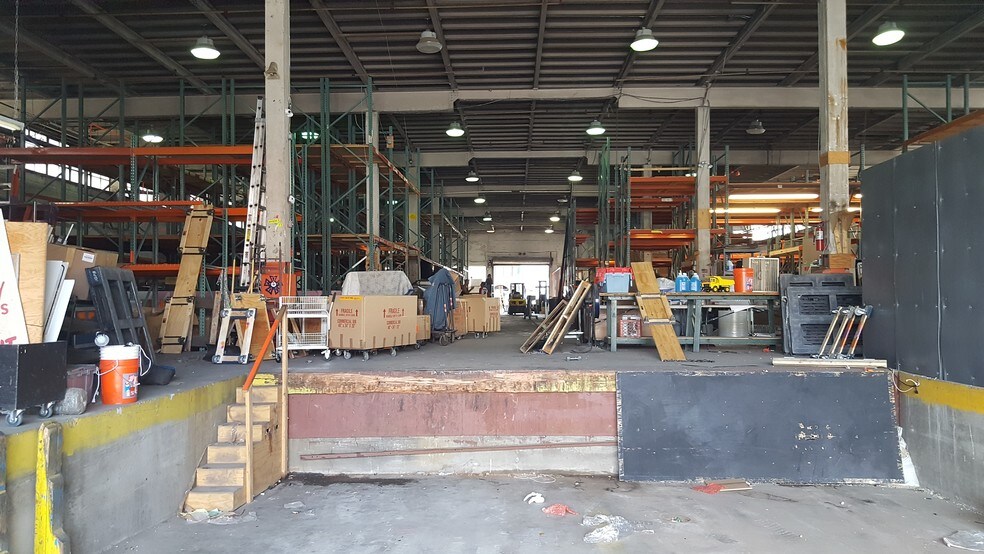 More Photos Of 57 Box St, Brooklyn Manufacturing For Lease